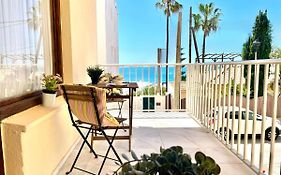 GATU Villa Cielo y Mar con chimenea, terraza , wifi y vista al mar